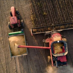 Аграрий получают компенсацию за украинскую агрономическую технику