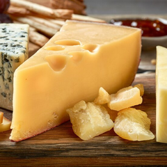 Динаміка цін на сир за місяць