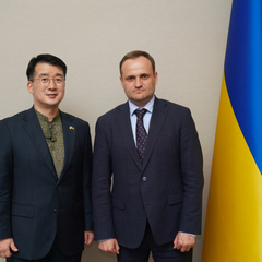 Електропоїзди та будівельні технології України та Кореї