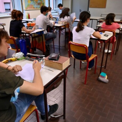 Попенко пояснює причину закриття шкіл