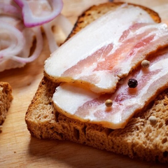 Фото сало перед Великоднем