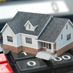 Податок на нерухомість у 18%