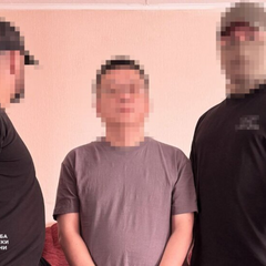 Задержанные китайские шпионы во время похищения секретов ракет 'Нептун'