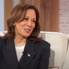 Гарріс біжить зі зброєю у руках