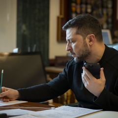 Зеленський і Стармер обговорюють шляхи досягнення 'гарантованого світу'