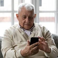 Банківські рахунки пенсіонерів будуть блокувати