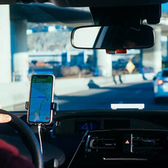 Новий дорожній знак уважно пояснено водіям