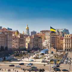 Движение в центре Киева к празднику