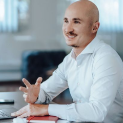 Сергей Карташов о релокейтах: переезжают туда, где подходящая инфраструктура