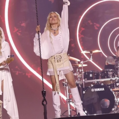 Vanilla Ninja on stage at Eurovision in 2022