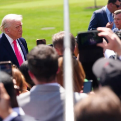 US and Iran negotiate nuclear deal