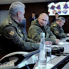 Екс-глава MI-6 закликає Британію прокинутися