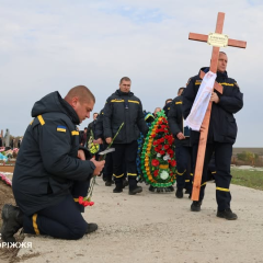 Прощання з загиблими рятувальниками