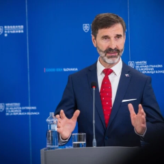 Hungary and Slovakia block EU sanctions
