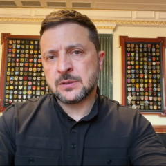 Зеленський увів у дію санкції РНБО