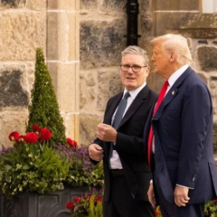 Трамп и Путин на переговорах