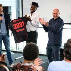 Bayer Leverkusen extends contract with Tah