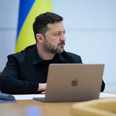 Зеленський дзвонив патріарху Варфоломію після удару РФ по Лаврі