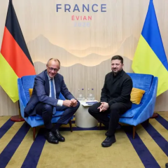 Зеленський і Меркель на G7 домовилися про нові ППО та угоду з дронами