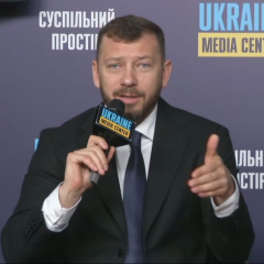Люди у формі отримали підвищення