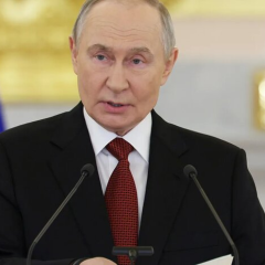 Путін з охороною - психологічна операція