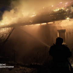 Спасатели вынуждены прервать тушение пожара