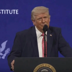Trump discusses peace in Ukraine