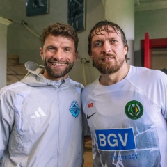 Олександр Усик відмовився від титулу WBO