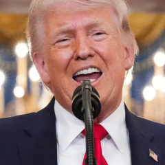 Трамп і літак над Іраном