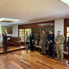 Awards for 34 military personnel