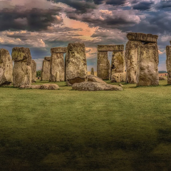 Stone from Scotland for Stonehenge