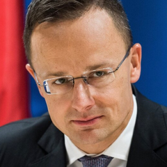 Сийярто рассказал о завершении войны