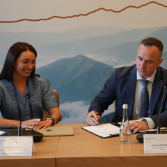 First Deputy Minister of Energy signed declaration