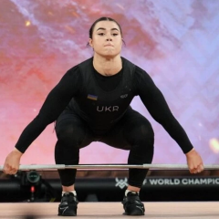 Iryna Dombrovska won three bronze medals