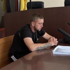 Монстр у в'язниці за жорстокість
