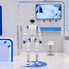 Китайская RoboParty представляет гуманоида RP1