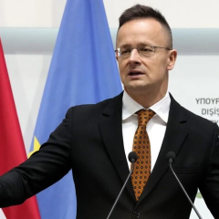 Hungarian Minister informs Lavrov