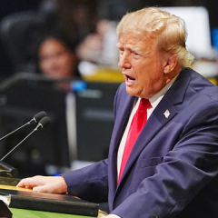 Третий день протестов во Франции: Трамп и миграция