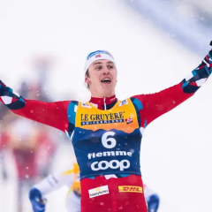 Лыжник-олимпийский чемпион Вальнес в футбольном формате