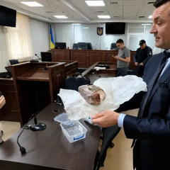 Тищенко з салом на засіданні ВАКС