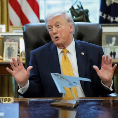 Трамп шутит про коммунизм