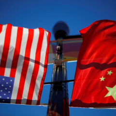 Зображення Китаю, що реагує на плани США щодо суднових зборів