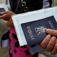 Пенсії переселенцям: скасували важливе обмеження