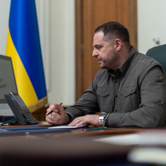 Ермак ответил Пескову на заявления