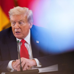 Президент Стубб и премьер-министр Стере осудили планы США по введению пошлин за отказ покупать Гренландию