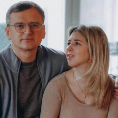 Dmytro Kuleba and Svitlana Pavletska at the wedding