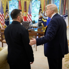 Trump Urges Zelensky to Take a Tougher Stance Toward Moscow