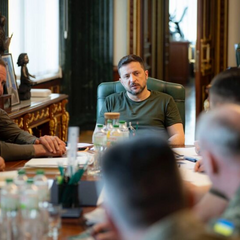 Зеленський і F-16 на зображенні