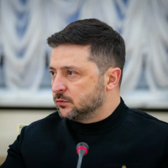 Зеленский о деэскалации: Украина готова к миру