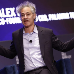 Palantir CEO urges Europe to buy Ukrainian defense technologies